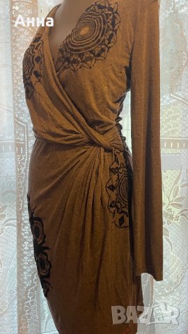 Дамска рокля с дълъг ръкав desigual, снимка 2 - Рокли - 41126318