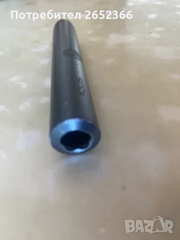 Iqos iluma С1402, снимка 2 - Електронни цигари - 56256005