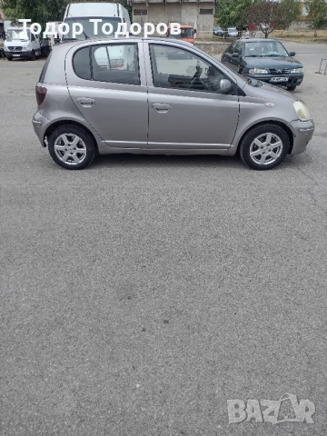 Продавам Тойота Ярис дизел., снимка 9 - Автомобили и джипове - 51039581