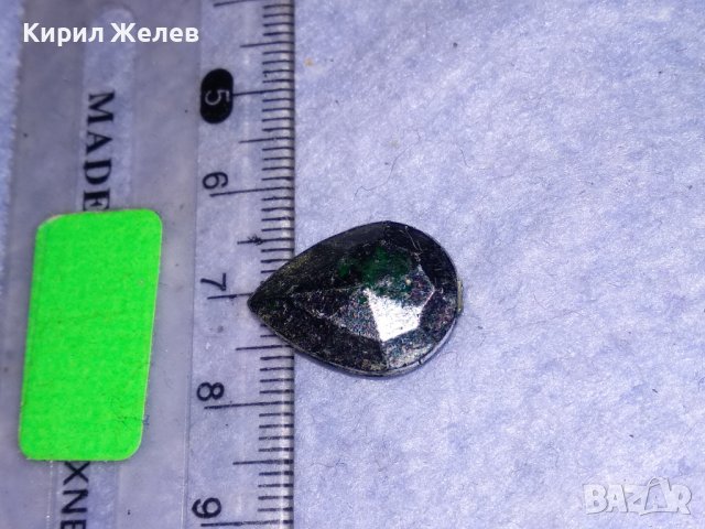 СТАРО ФАСЕТИРАНО ЗЕЛЕНО КРИСТАЛЧЕ зА ВГРАЖДАНЕ в БИЖУ 37036, снимка 8 - Други - 39955574