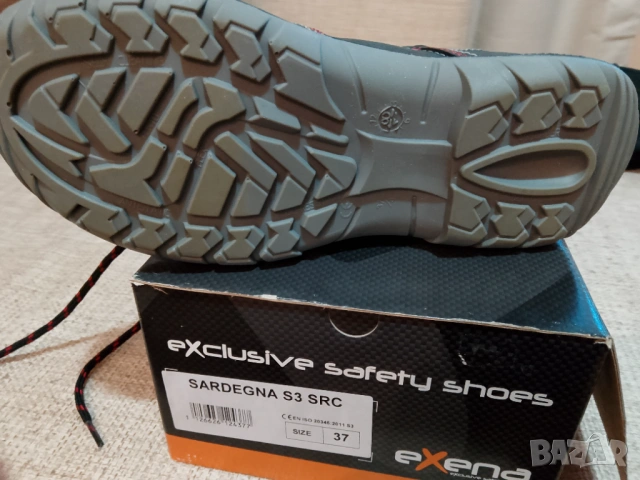 продавам нови мъжки и дамски зимни обувки, снимка 8 - Други - 53641316