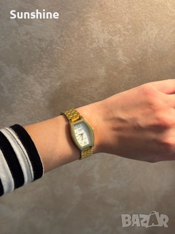 Дамски часовник Casio, снимка 5 - Дамски - 52361335