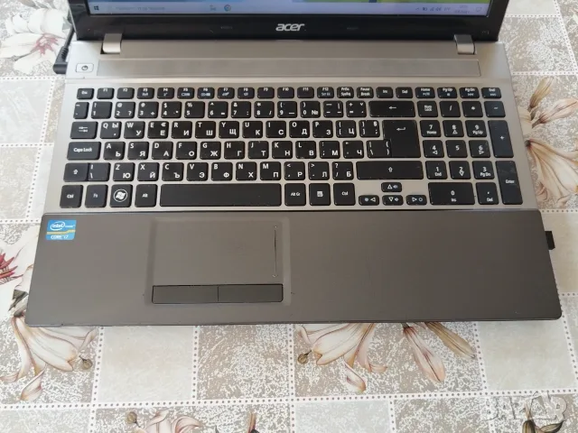 Лаптоп Acer Aspire V3-571G, снимка 5 - Лаптопи за дома - 55706045