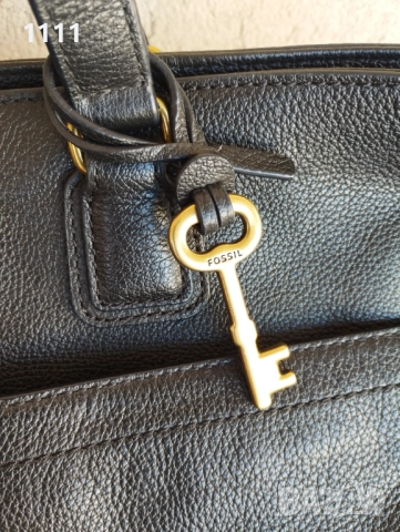 Fossil -естествена кожа., снимка 4 - Чанти - 52856707