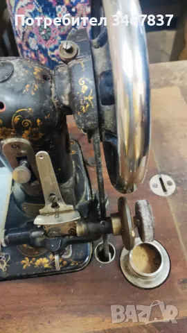 Антична крачна шевна машина Original Victoria , снимка 4 - Други ценни предмети - 48654782