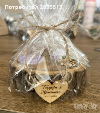 Ръчно изработен свещник от дърво 