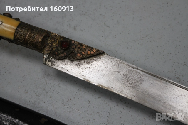 Стар османски балкански ятаган нож акулак с кания корали бели дръжки , снимка 12 - Антикварни и старинни предмети - 52047973