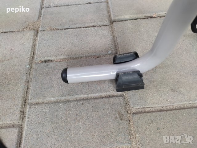 Продавам колела внос от Германия багажник PERUZO ITALY за превоз на 3 велосипеда, снимка 5 - Аксесоари за велосипеди - 41590672