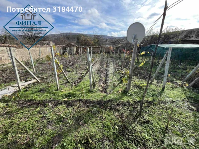  Къща в с. Овчарово на 15 км от гр. Шумен , снимка 13 - Къщи - 52606854