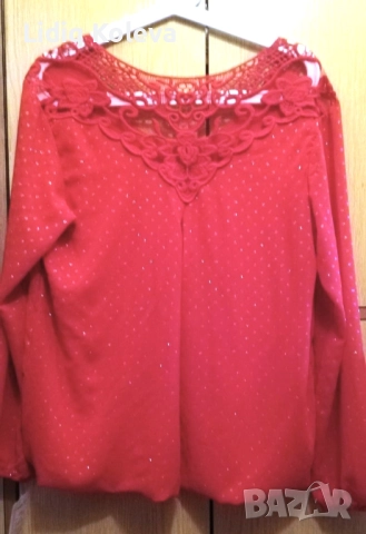 Дамска червена блуза с дантела, снимка 2 - Блузи с дълъг ръкав и пуловери - 51449126