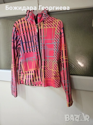 момиче 122-128 размер, снимка 4 - Детски Блузи и туники - 53614098