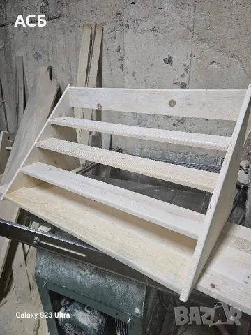 Сгъваеми маси , снимка 3 - Стелажи и щандове - 49751716