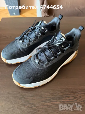 Продавам мъжки маратонки Under Armour