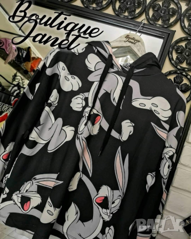 Дамски суичър със заека Бъгс Бъни / Bugs Bunny във черен цвят, снимка 1 - Суичъри - 31680604