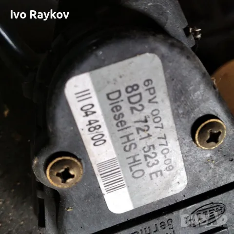 Педал газ за Volkswagen Passat IV Variant B5.5 , 8D2721523E , снимка 2 - Части - 47719240