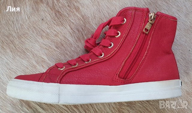 Кецове Love Moschino естествена кожа 37 номер, снимка 3 - Кецове - 42729434