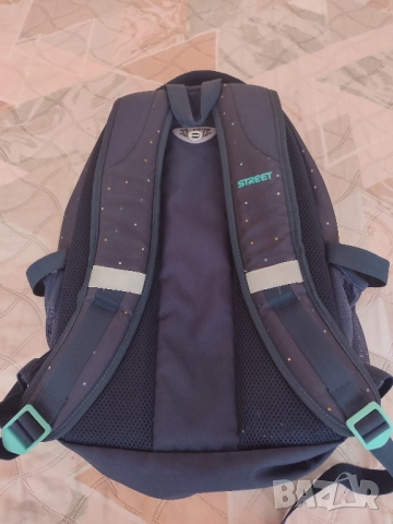 Ученическа раница Street, снимка 2 - Раници - 51632058