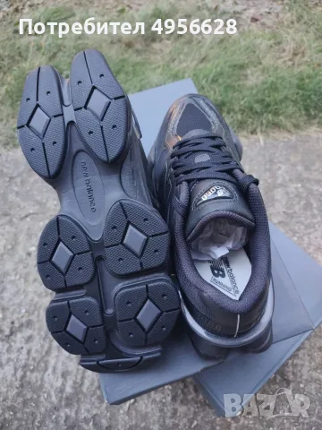 Оригинални маратонки New Balance 9060, с кутия 42 Размер, дължина на стелката 26.5, снимка 3 - Маратонки - 56181178