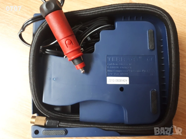 Продавам оригинален компресор за гуми и лепило.TERRA-S, снимка 2 - Аксесоари и консумативи - 53616758