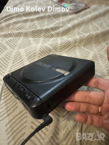 SONY D 2, Discman. Метално шаси. Сериозен Аудиофилски Флагман., снимка 4 - Аудиосистеми - 55970840