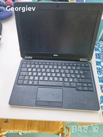 Доста запазен DELL Latitude E7240 i7, снимка 10 - Лаптопи за работа - 56081610