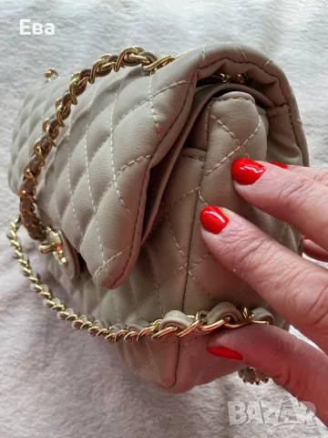 Дамски чанти, снимка 16 - Чанти - 47480975