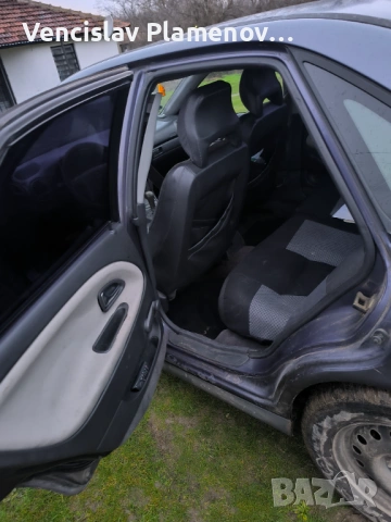 Волво с40 , снимка 11 - Автомобили и джипове - 53056649