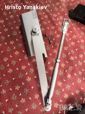 Автомат  за врата.