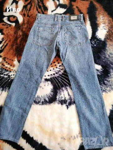 Emporio Armani (M) , снимка 2 - Дънки - 40129793