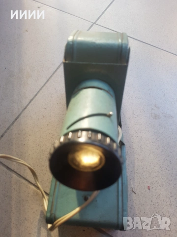 Апарат проектор за диафилми, снимка 5 - Антикварни и старинни предмети - 53447017