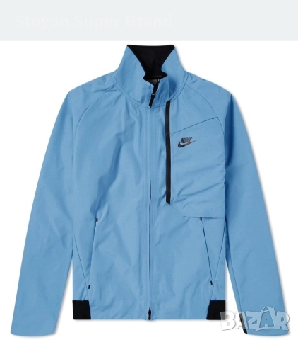 Nike Sportswear Tech Shield Размер L, снимка 4 - Спортни дрехи, екипи - 52754483