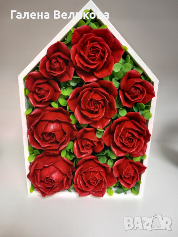 Декорация къщичка с рози, снимка 1 - Декорация за дома - 44746898