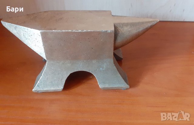 Стара бронзова бижутерска наковалня , снимка 2 - Други ценни предмети - 33793166