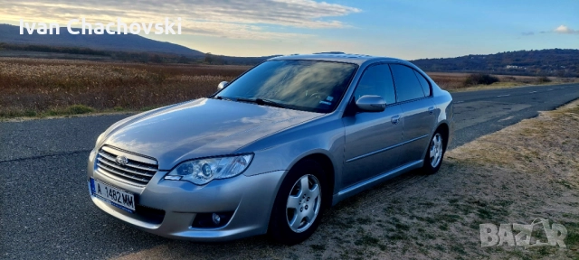 Subaru Legacy 2.0R, снимка 4 - Автомобили и джипове - 52507613