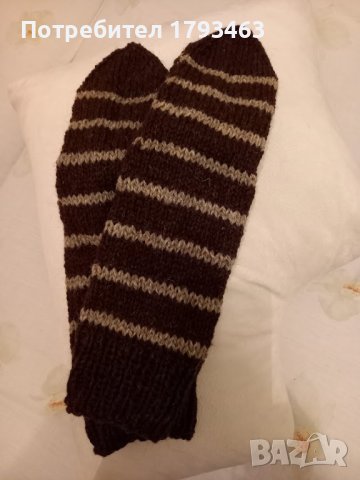 Ръчно плетени мъжки чорапи от вълна размер 45, снимка 2 - Мъжки чорапи - 44470585