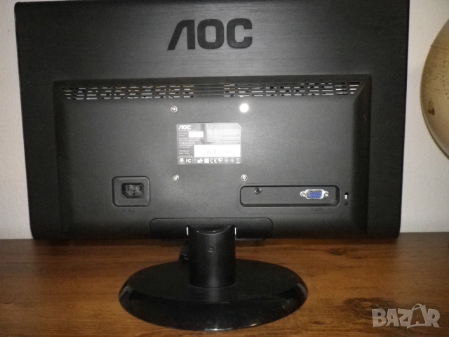 Качествен LED монитор AOC e950Swn, снимка 2 - Монитори - 52499363