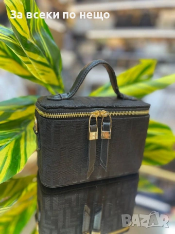 Fendi Дамска Чанта Тип Куфар Фенди - Различни Цветове Код E1312, снимка 3 - Чанти - 53757970