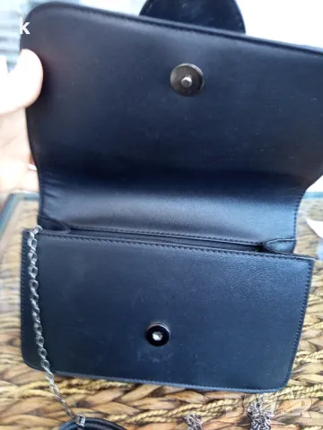 Дамска чанта, снимка 3 - Чанти - 48365488