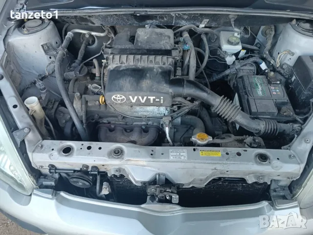 Toyota Yaris бензин, снимка 13 - Автомобили и джипове - 55879188
