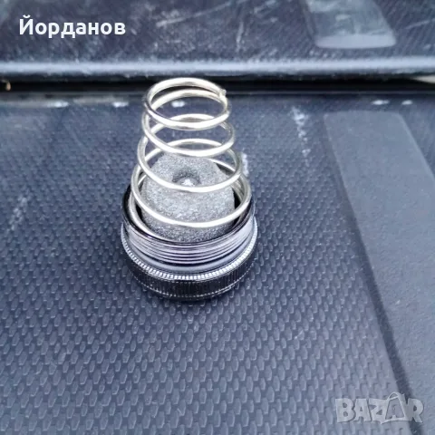 Фенер Maglite с 6 броя батерии тип D, снимка 4 - Къмпинг осветление - 56274274