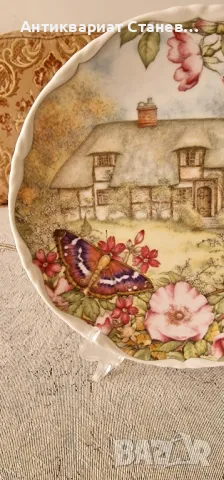 Чудесна чиния за окачване на стена Royal Albert носеща много пролетно настроение 

 

, снимка 2 - Чинии - 50143367