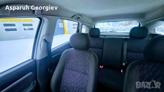 Ford Focus 1.6 1250 евро, снимка 10 - Автомобили и джипове - 53576342