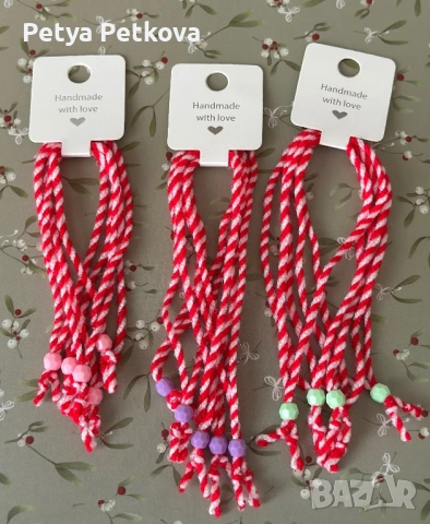 Мартеници - ръчно изработени , снимка 11 - Ръчно изработени сувенири - 53576164