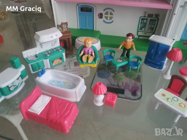 Пластмасова къща за кукли , снимка 3 - Кукли - 51318086