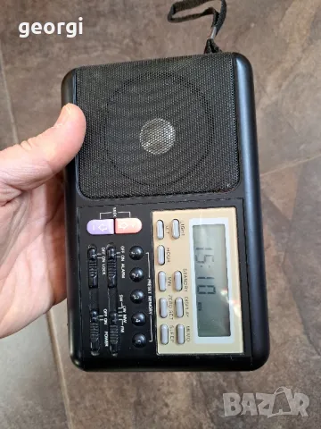 преносим радио транзистор с часовник и аларма 4/4, снимка 11 - Радиокасетофони, транзистори - 49040262