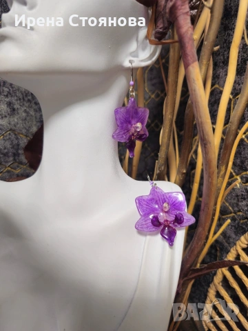 "Purple Orchid" Тези изящни обеци съдържат истинска мини орхидея в красиви розово-лилави нюанси, снимка 9 - Обеци - 53870061