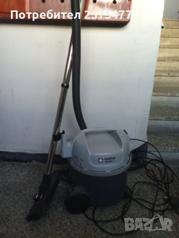 Прахосмукачка Hилфис VP300, снимка 2 - Прахосмукачки - 53813290