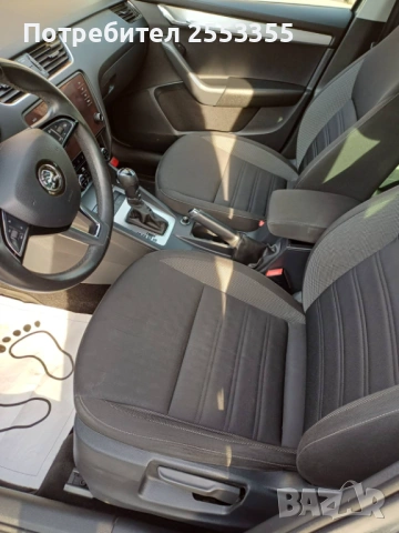 SKODA octavia автоматик метан, снимка 9 - Автомобили и джипове - 53868596