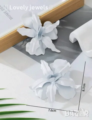 Красиви бели орхидеи обици , снимка 3 - Обеци - 50236217