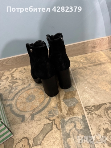 Черни боти от ест.велур, 38, снимка 2 - Дамски боти - 52848324